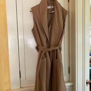 Sleeveless trench vest 6